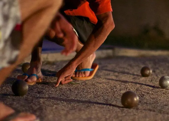 Apartament Pinede Vue Acces Direct A La De La Badine Clim Jacuzzi Piscine Hyères