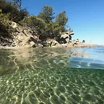 Pinede Vue Accés Direct à La De La Badine Clim Jacuzzi Piscine *