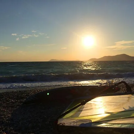 شقة Pinede Plage 5 Personnes Climatisation Vue Mer Et Parc *