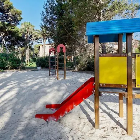 Pinede Plage 5 Personnes Climatisation Vue Mer Et Parc شقة *