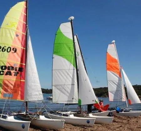 Pinede Plage 5 Personnes Climatisation Vue Mer Et Parc شقة