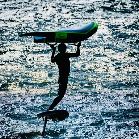 Pinede Vue Clim Jacuzzi Hyeres