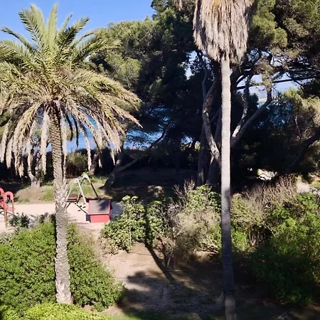 Pinede Plage 5 Personnes Climatisation Vue Mer Et Parc شقة Hyères